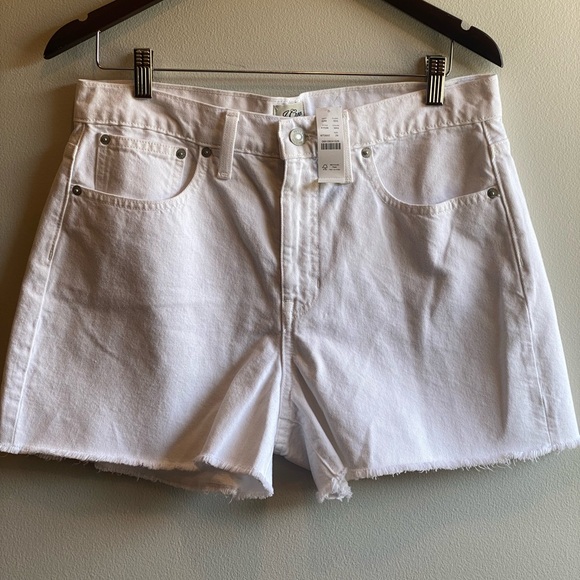 NWT J. Crew Cotton 3.5” Inseam Denim Shorts Size 29 White - Picture 1 of 8